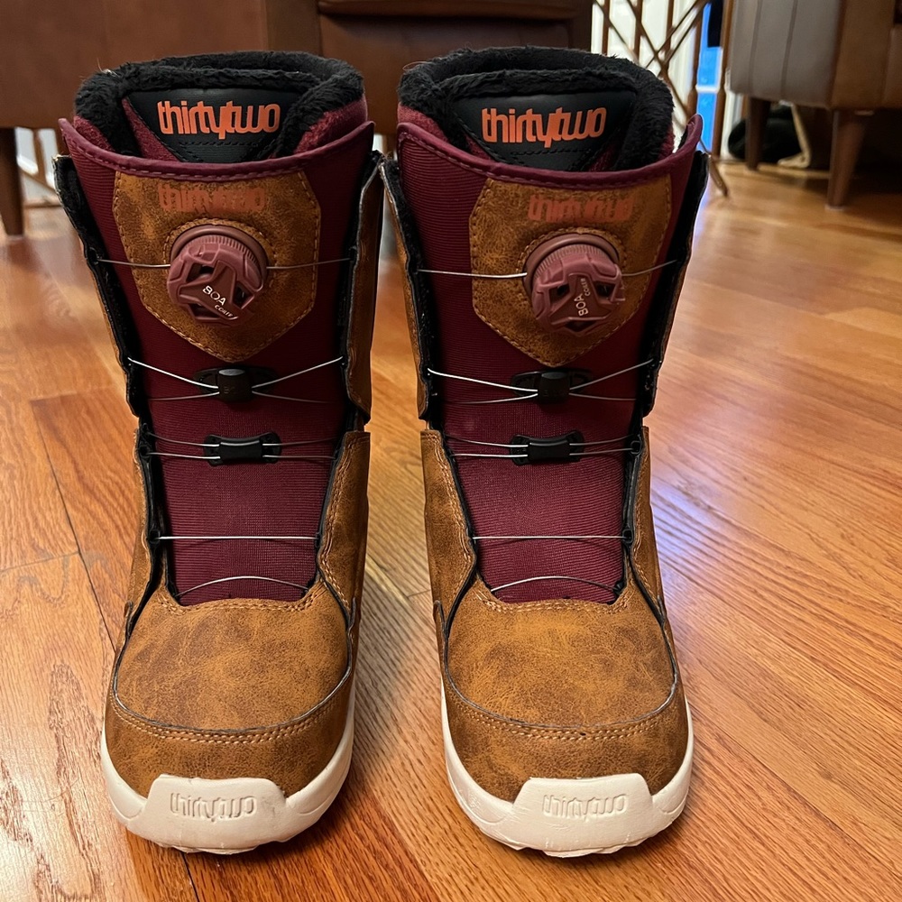 thirtytwo Lashed Double Boa Snowboard Boots - Women's 2020 size 8